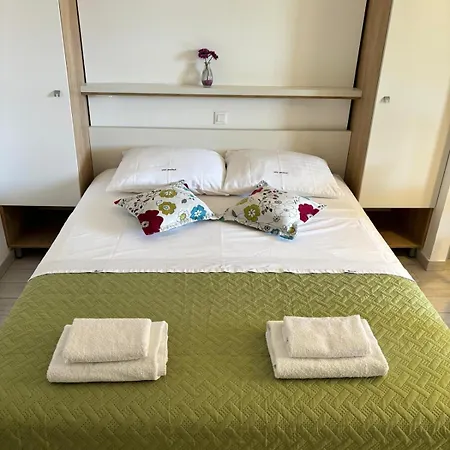 Adria 2 * Baska Voda