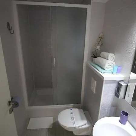Adria 2 Baška Voda