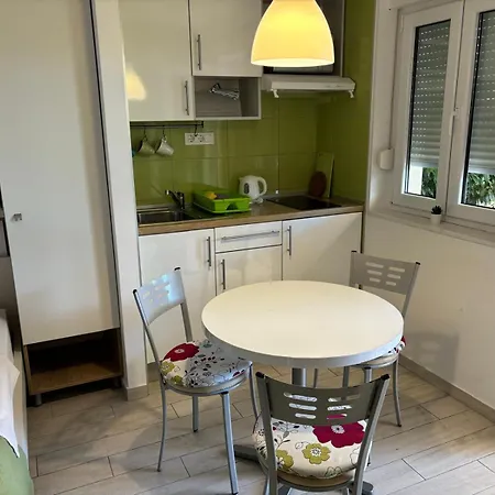 Adria 2 Apartment Baska Voda