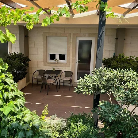 Adria 2 Apartment