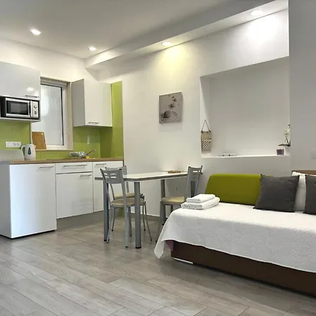 Διαμέρισμα Adria 2