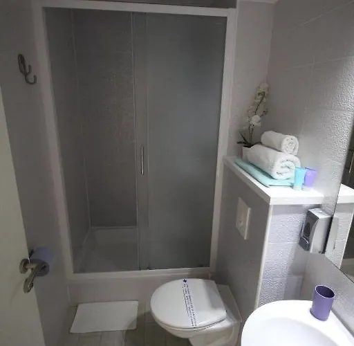 Adria 2 Baška Voda