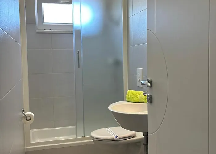 Adria 2 Baška Voda